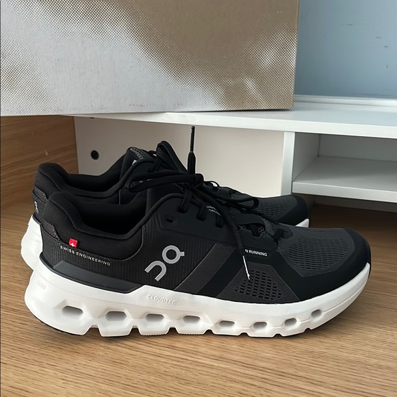 On Running Other - Mens On Cloud Cloudrunner 2 Size 9